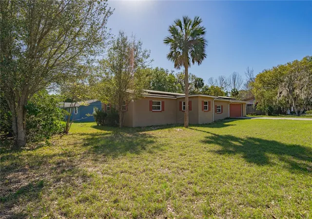 4th image of 805 S Stone St, Deland, FL 32720 | MLS# V4947808