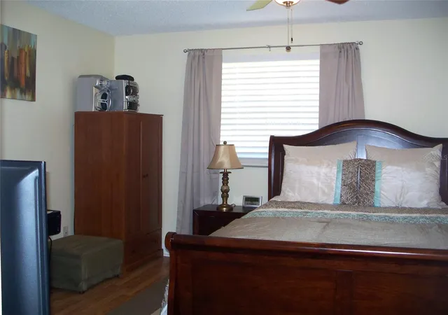 12th image of 3808 N Oak Dr #U42, Tampa, FL 33611 | MLS# TB8484983
