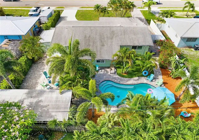 4th image of 231 Ocean Blvd, Satellite Beach, FL 32937 | MLS# O6389388