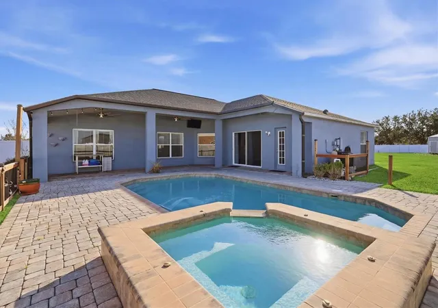 2nd image of 4324 Windmill Pointe Dr, Plant City, FL 33567 | MLS# A4685637
