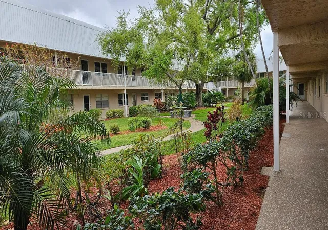 Homes for sale in Saint Petersburg, FL | 10035 63rd Ave N #6, Saint Petersburg, FL 33708 | MLS# TB8485012