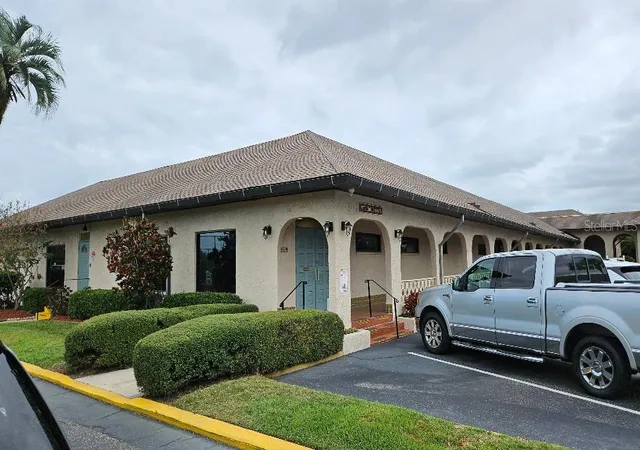 Homes for sale in Saint Petersburg, FL | 10035 63rd Ave N #6, Saint Petersburg, FL 33708 | MLS# TB8485012