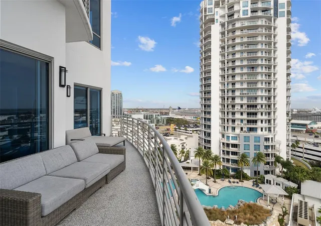 2nd image of 449 S 12th St #1402, Tampa, FL 33602 | MLS# TB8485015