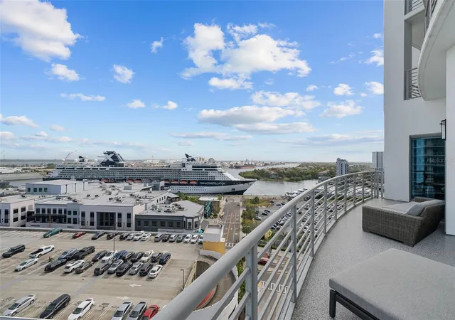 34th image of 449 S 12th St #1402, Tampa, FL 33602 | MLS# TB8485015