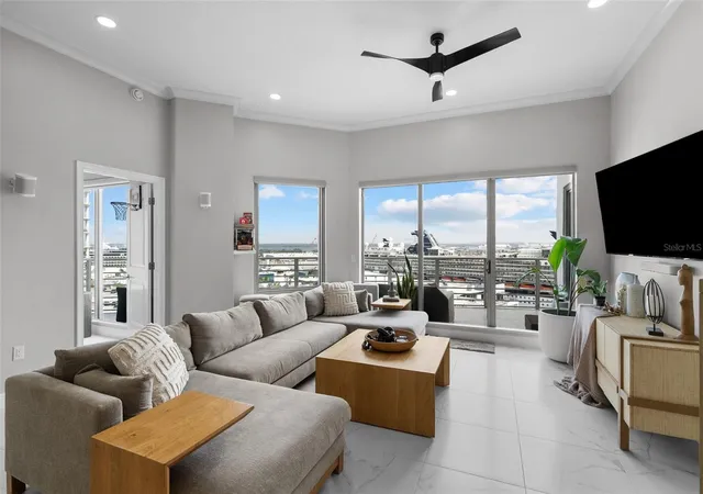 5th image of 449 S 12Th St #1402, Tampa, FL 33602 | MLS# TB8485015