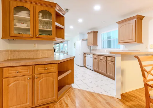 Photo 4 of Manufactured home for sale at 2100 Kings Hwy #437, Punta Gorda, FL 33980 | MLS# C7523136 | Listing updated on 2026-10-22