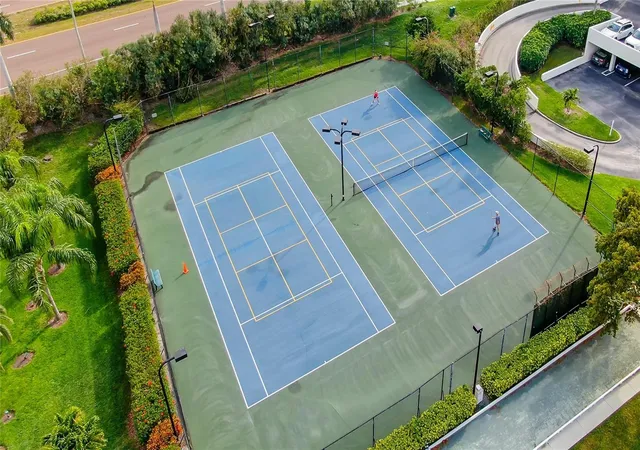 Listing Photo 2 - Condo for sale in building located at 5155 Isla Key Blvd S, ST PETERSBURG, FL 33715 - Unit #301