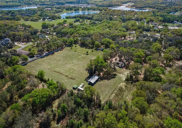 4th image of 2917 Lake Griffin Rd, Lady Lake, FL 32159 | MLS# G5109377