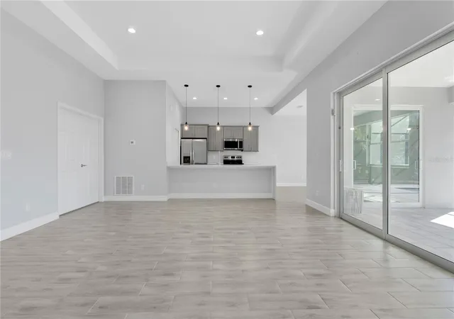 4th image of 1306 Ne 2Nd Ave, Cape Coral, FL 33909 | MLS# O6389454