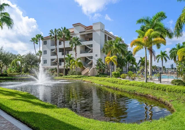 37th image of 1030 Bellasol Wy #3201, Apollo Beach, FL 33572 | MLS# TB8485090