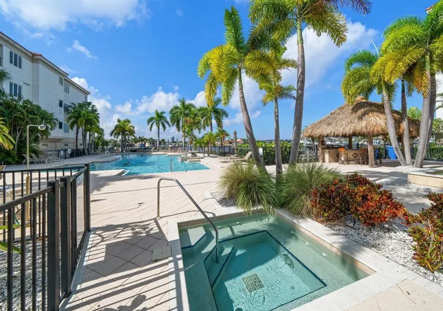 3rd image of 1030 Bellasol Wy, APOLLO BEACH, FL 33572