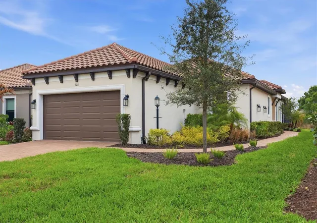 1st image of 3015 Tolmino Ct, Bradenton, FL 34211 | MLS# A4685674