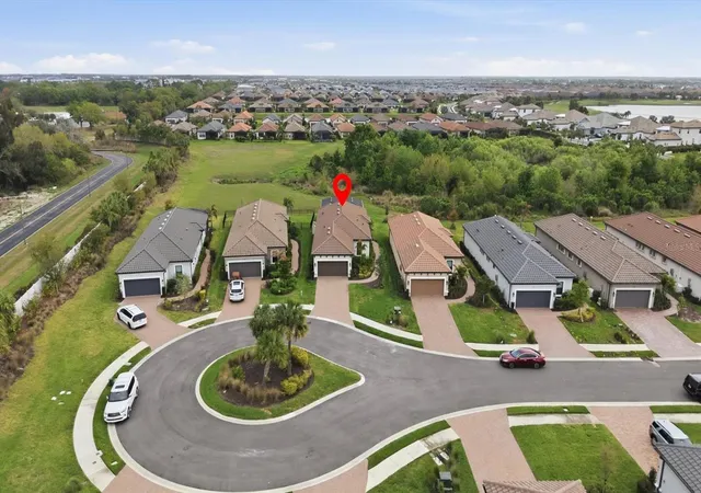 3rd image of 3015 Tolmino Ct, Bradenton, FL 34211 | MLS# A4685674