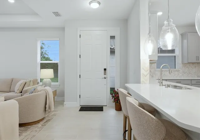 5th image of 3015 Tolmino Ct, Bradenton, FL 34211 | MLS# A4685674