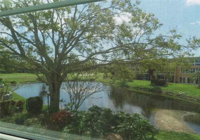 Photo 3 of Condo for sale at 225 Country Clb Dr #C225, Largo, FL 33771 | MLS# TB8485144 | Listing updated on 2026-08-29
