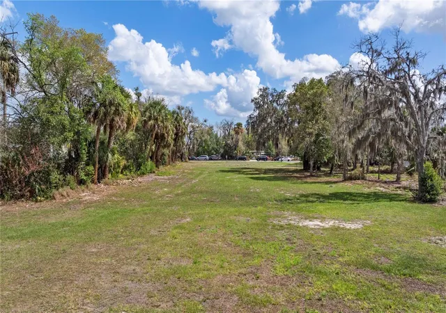 15th image of 711 Ronald Reagan Pkwy, Davenport, FL 33837 | MLS# O6389516