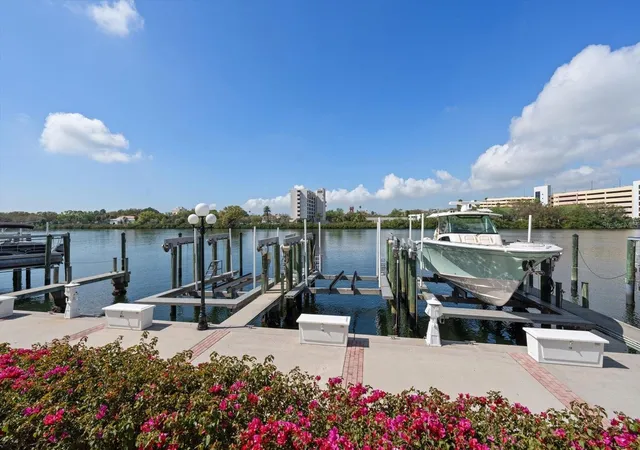 Homes for sale in Tampa, FL | 0 Seddon Cove Wy #19, Tampa, FL 33602 | MLS# TB8485208