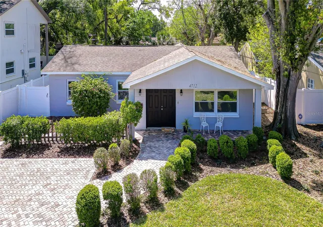 4th image of 4712 W Tambay Ave, Tampa, FL 33611 | MLS# TB8485253