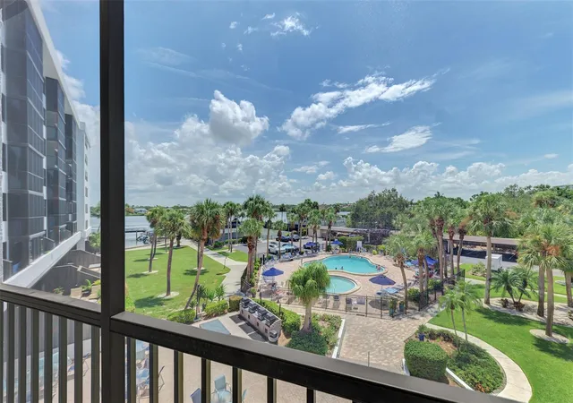 Photo 3 of Condo for sale at 5855 Midnight Pass Rd #333, Sarasota, FL 34242 | MLS# A4685733 | Listing updated on 2026-09-17