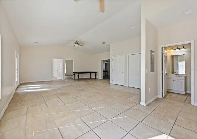 5th image of 4901 Balboa Dr, Orlando, FL 32808 | MLS# O6389648