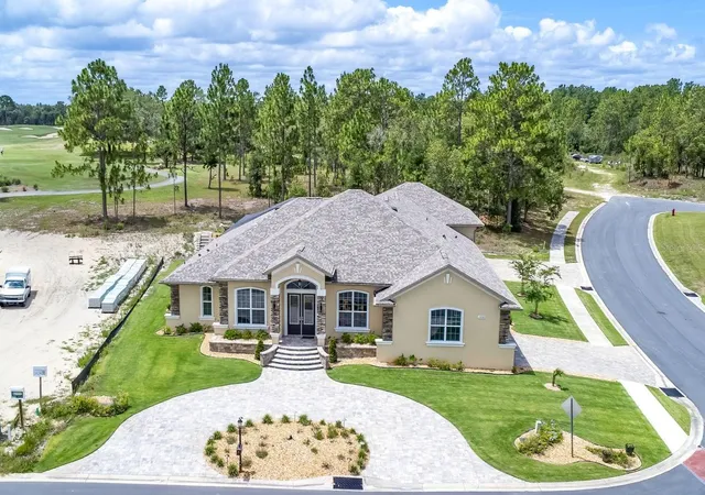 Photo 2 of Single family home for sale at 17898 Sw 72nd Street Rd, Dunnellon, FL 34432 | MLS# TB8485289 | Listing updated on 2026-10-09