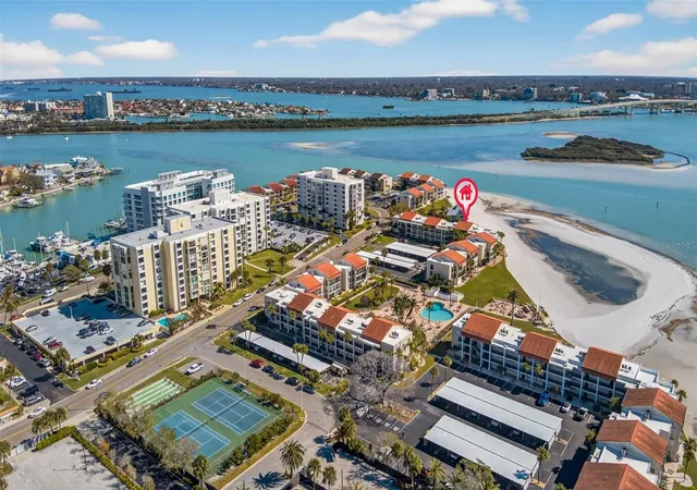 4th image of 865 S Gulfview Blvd, CLEARWATER, FL 33767