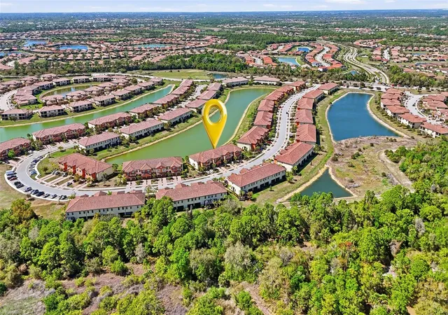 3rd image of 20333 Lagente Cir, Venice, FL 34293 | MLS# C7523187