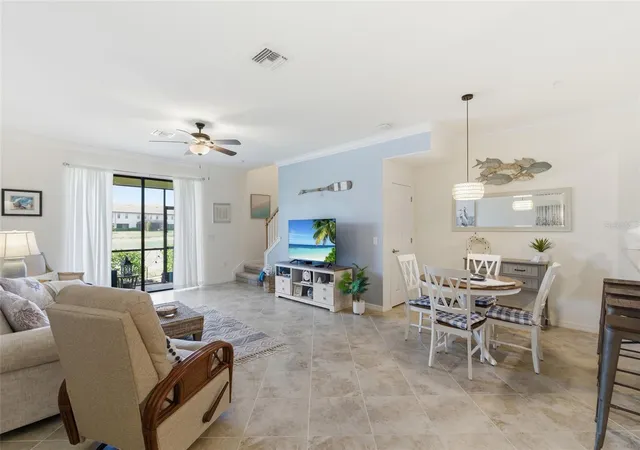 5th image of 20333 Lagente Cir, Venice, FL 34293 | MLS# C7523187