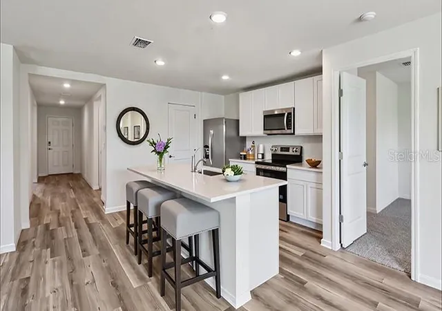 2nd image of 11355 Se 72nd Ct, Belleview, FL 34420 | MLS# OM720575