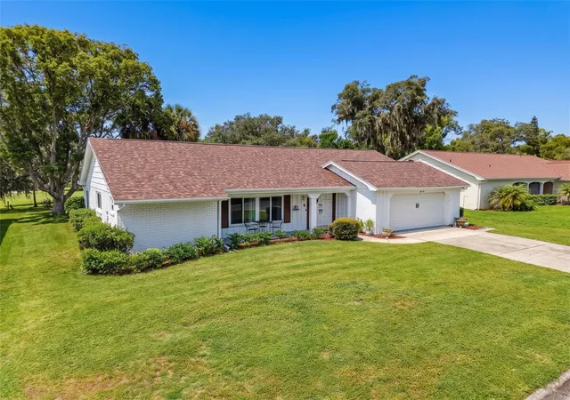 Photo 3 of Single family home for sale at 8210 Valley Strm Ln, Hudson, FL 34667 | MLS# W7883809 | Listing updated on 2026-10-03