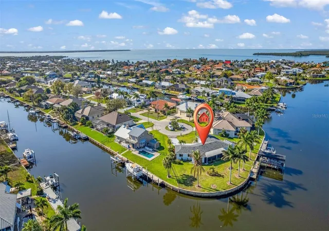 2nd image of 138 Colonial St Sw, Port Charlotte, FL 33952 | MLS# C7523196