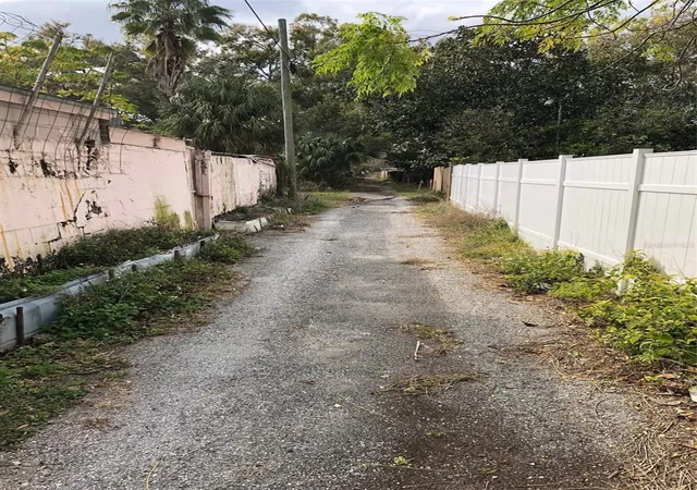 Homes for sale in Tampa, FL | 2515 W Union St, Tampa, FL 33607 | MLS# TB8485400