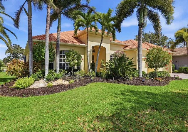 Single family home for sale at 1251 Tuscany Blvd, VENICE, FL 34292 | MLS# N6143359