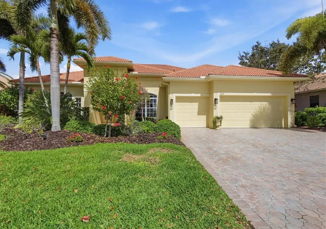 Photo 2 of Single family home for sale at 1251 Tuscany Blvd, Venice, FL 34292 | MLS# N6143359 | Listing updated on 2026-09-25