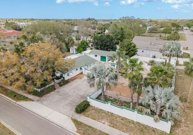 3rd image of 1115 Pennsylvania Ave, Palm Harbor, FL 34683 | MLS# TB8485470
