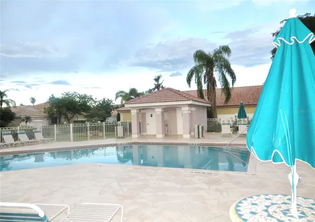 Photo 3 of Sale Pending at 510 SW 181st Way, Pembroke Pines, FL 33029 | MLS# L4960165 | Listing updated on 2026-09-30