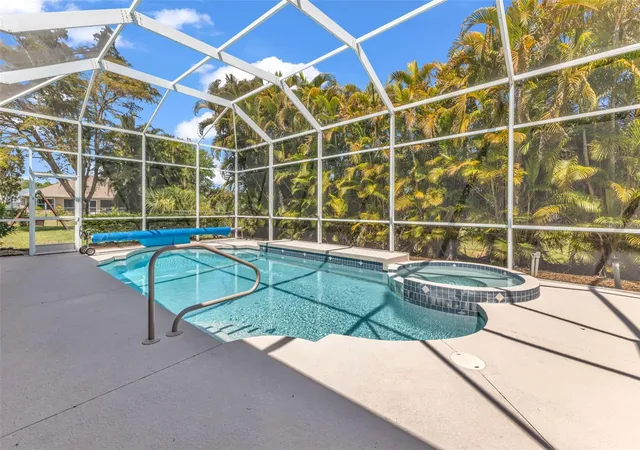 5th image of 25042 Bolivar Dr, Punta Gorda, FL 33983 | MLS# C7523208