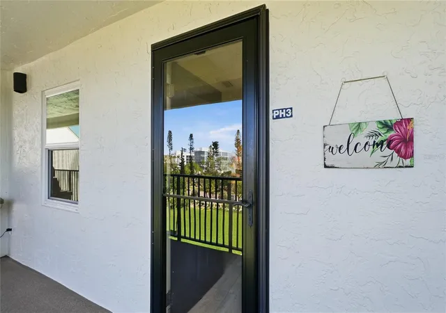 Homes for sale in Longboat Key, FL | 4500 Gulf Of Mexico Dr #3, Longboat Key, FL 34228 | MLS# A4685838