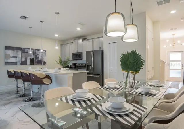 Photo 3 of Townhouse for sale at 468 Ocean Crse Ave, Davenport, FL 33896 | MLS# O6389824 | Listing updated on 2026-10-16