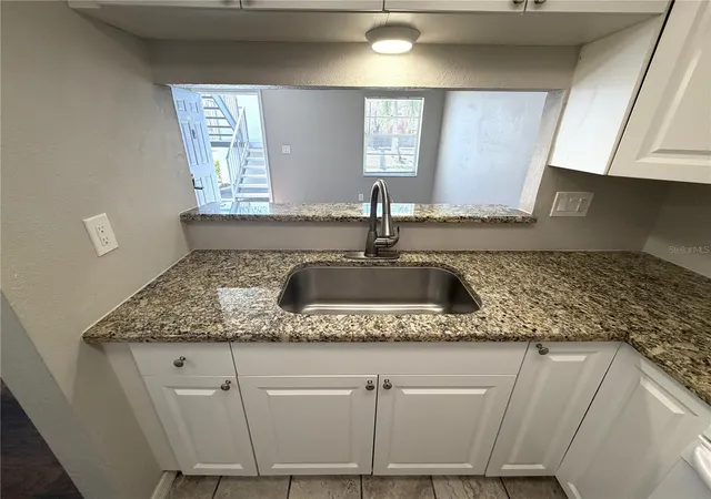 5th image of 7113 E Bank Dr #7113, Tampa, FL 33617 | MLS# O6389838