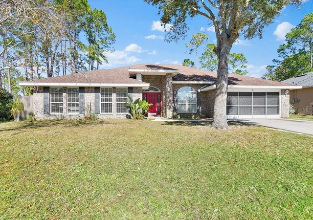 Photo 2 of Single family home for sale at 38 Red Ml Dr, Palm Coast, FL 32164 | MLS# FC316845 | Listing updated on 2026-08-11