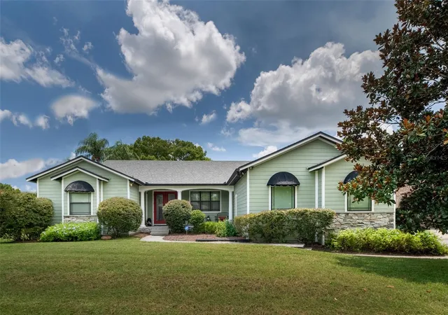 2nd image of 834 Millshore Dr, Chuluota, FL 32766 | MLS# O6389855