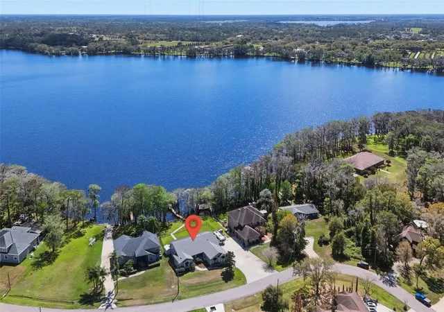 Photo 3 of Single family home for sale at 834 Millshore Dr, Chuluota, FL 32766 | MLS# O6389855 | Listing updated on 2026-07-24