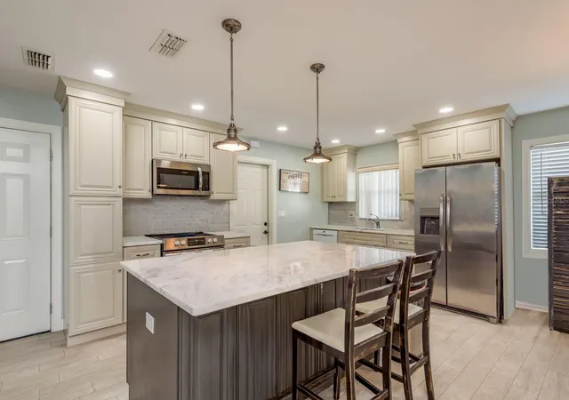 Photo 3 of House for sale at 3305 Gorse Ct, Palm Harbor, FL 34684 | MLS# TB8485555 | Listing updated on 2026-10-04