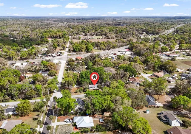 Homes for sale in De Leon Springs, FL | 4849 Grand Ave, De Leon Springs, FL 32130 | MLS# V4947842