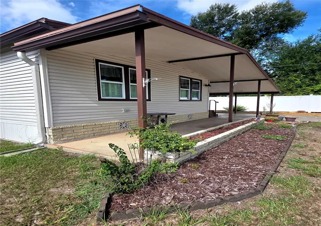 Photo 2 of Manufactured home for sale at 37408 Marta Ave, Zephyrhills, FL 33542 | MLS# TB8485590 | Listing updated on 2026-06-22