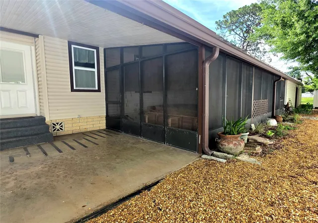 Photo 3 of Manufactured home for sale at 37408 Marta Ave, Zephyrhills, FL 33542 | MLS# TB8485590 | Listing updated on 2026-06-22