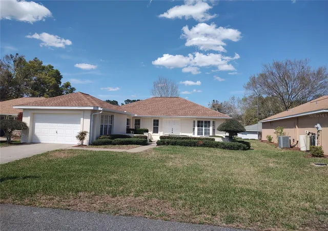 Photo 2 of Single family home for sale at 7257 Sw 115th Place, Ocala, FL 34476 | MLS# OM720636 | Listing updated on 2026-08-07