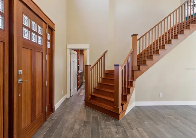Photo 3 of Single family home for sale at 15503 Trotting Horse Ln, Tavares, FL 32778 | MLS# O6389957 | Listing updated on 2026-10-06