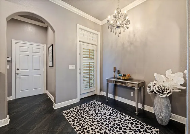 5th image of 618 Saxony Blvd, Saint Petersburg, FL 33716 | MLS# TB8485666